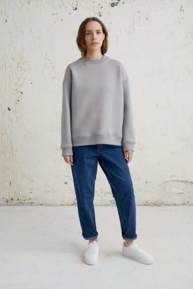 Universalus Unisex Dzemperis Pilkai Adatyte