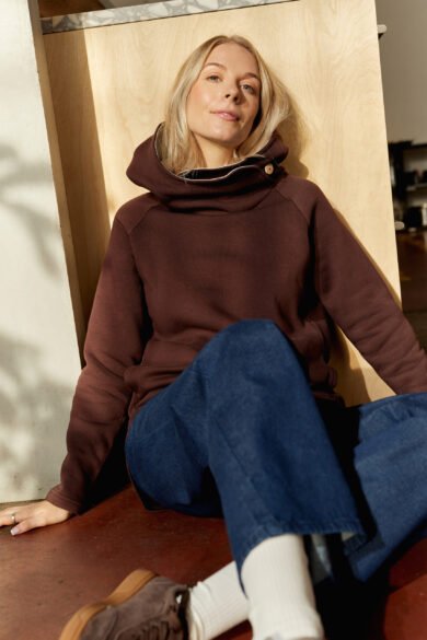 Moteriskas Dzemperis Meda Rudas Siltas Pukeliu Viduje