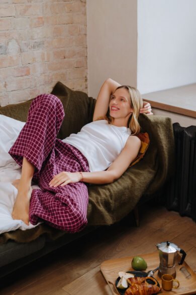 Linines Kelnes Moterims Bordo