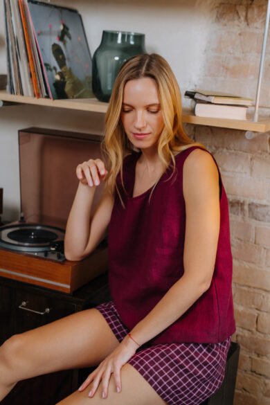 Vysniniai Lininiai Sortai Languotas Komplektas Moterims